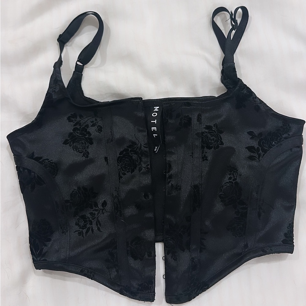 Motel Corset Top👀